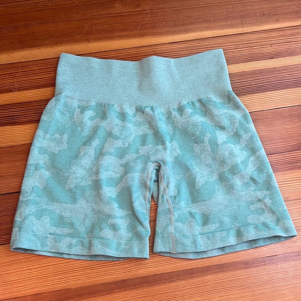 Nvgtn Shorts